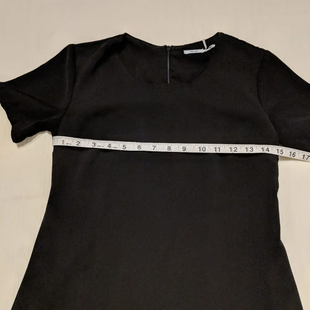 Urban outfitters plain black short sleeve dress - Picture 3 of 6